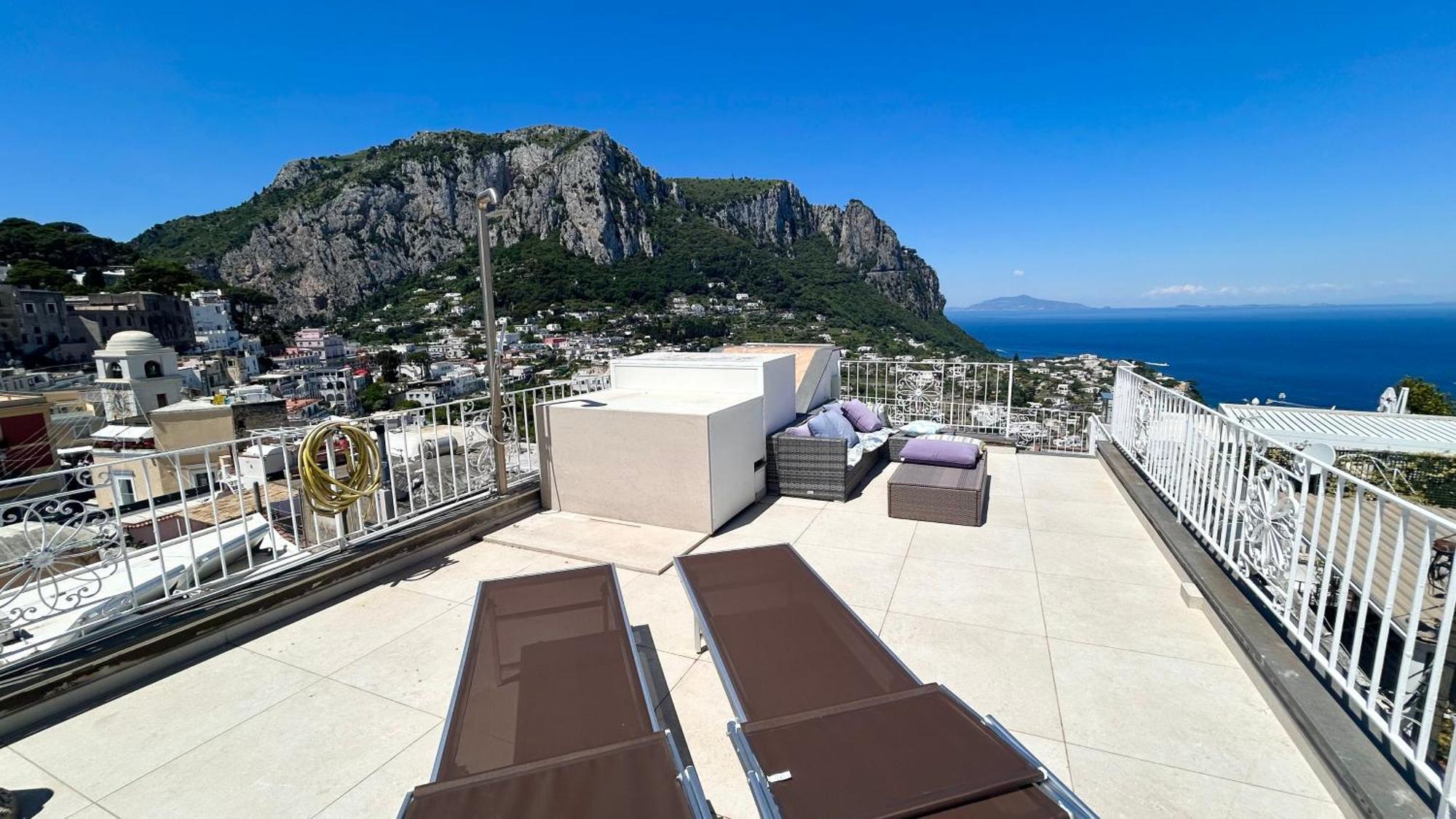 Rooftop Luxury Suite By Caprirooms Екстериор снимка